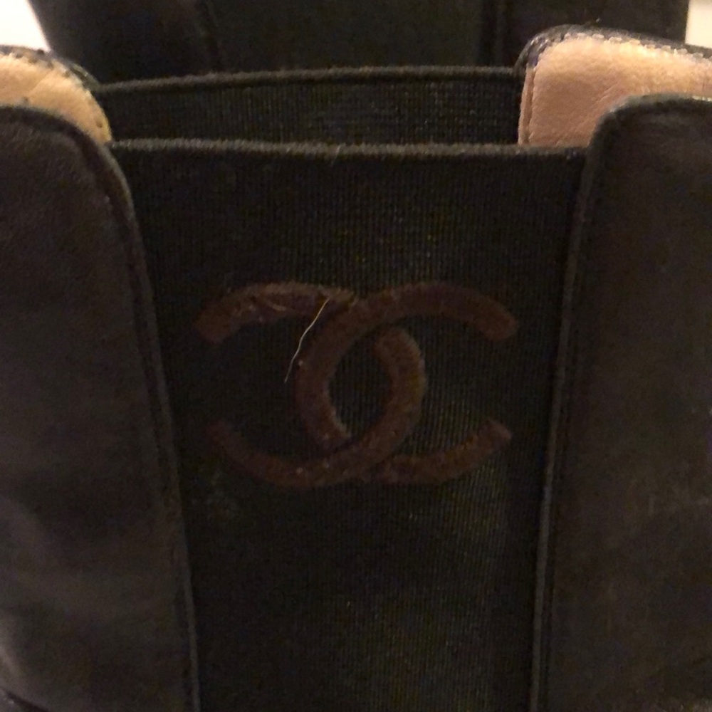 Chanel leather booties - Picture 2 of 7
